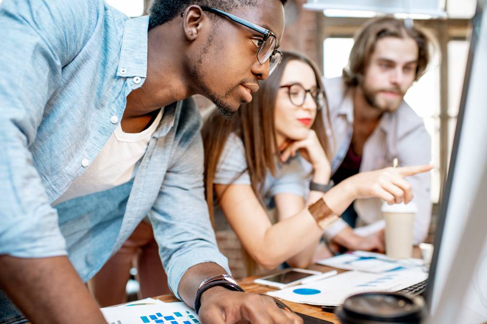 Home Affairs to Employ 10 000 Young Unemployed Graduates for Digitization Project