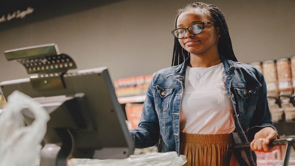 How to Apply for Woolworths Student Weekend Jobs (2025)
